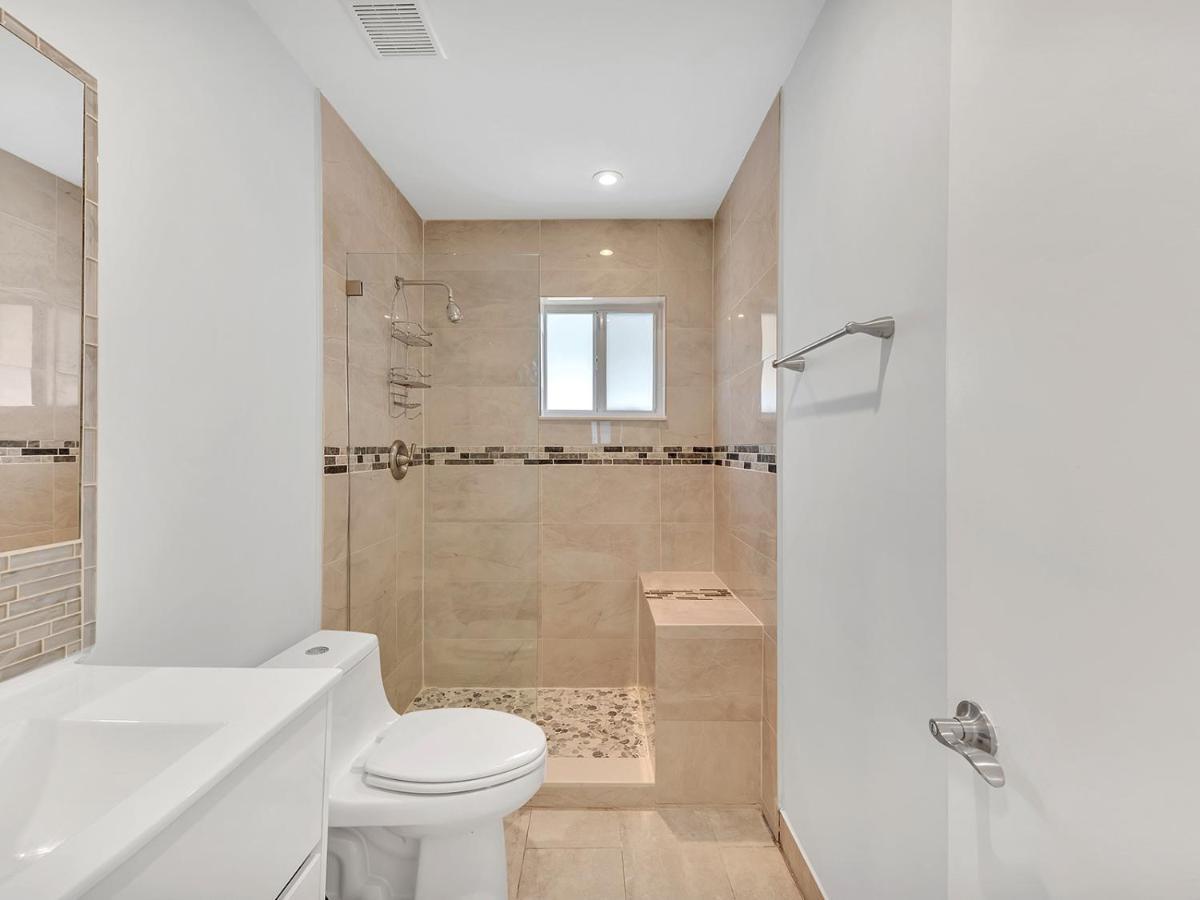 Supervilla - 3Br/2Ba - Pool - Walk To Beach هوليوود المظهر الخارجي الصورة