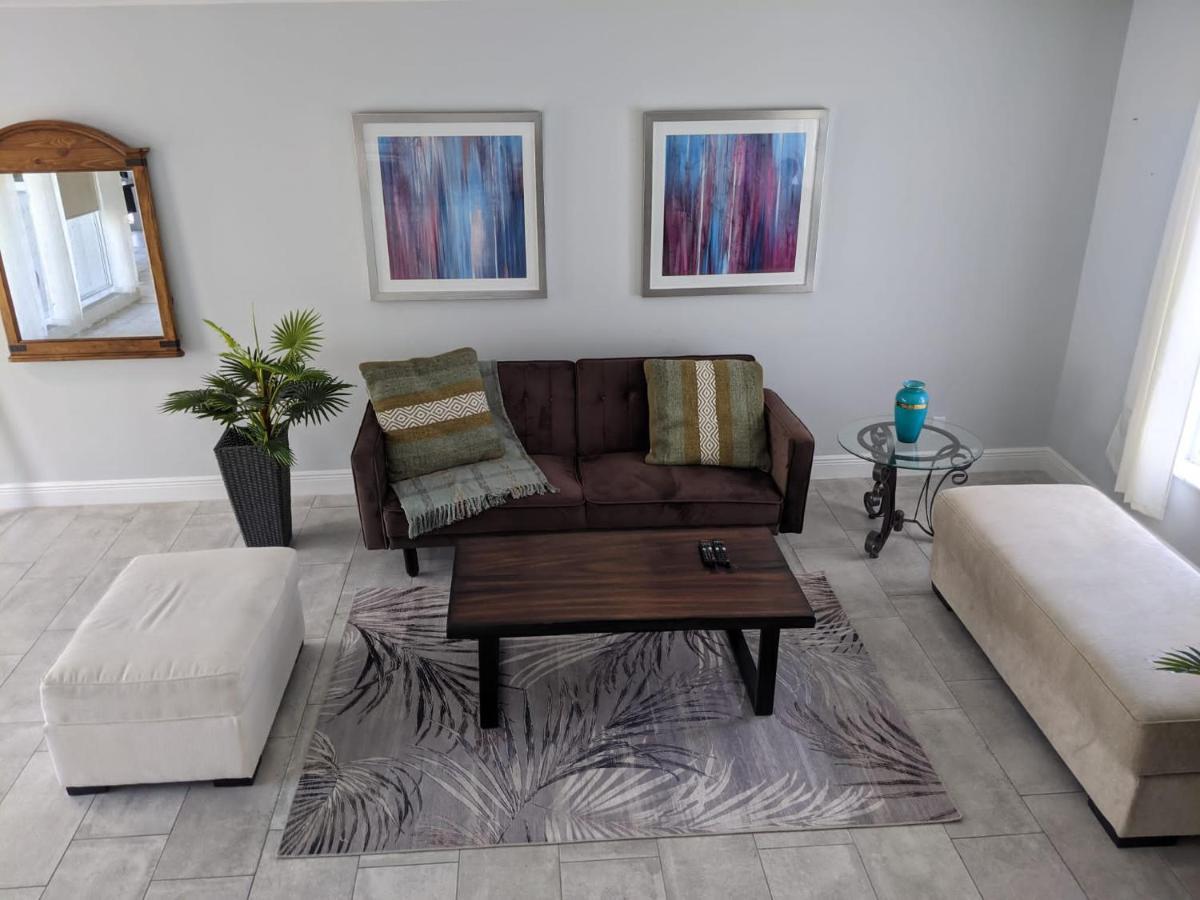 Supervilla - 3Br/2Ba - Pool - Walk To Beach هوليوود المظهر الخارجي الصورة